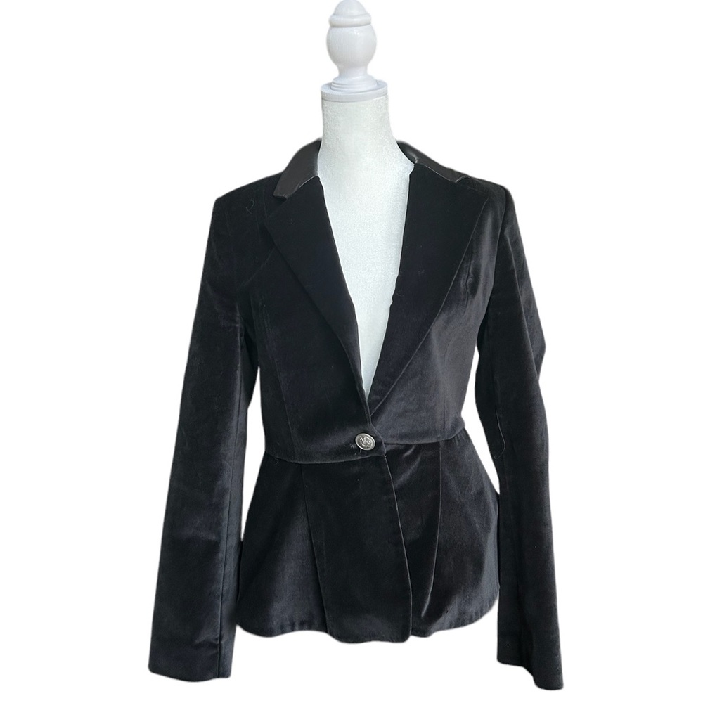 Alice + Olivia black suede blazer with leather collar